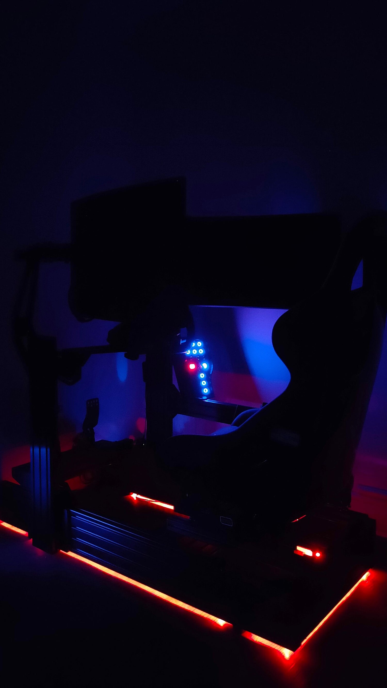 Sim Lab P1X sim rig with OSG Classic button box